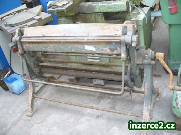prodám ohýbačku plechu 1000/2mm ,má i skružovačku nefunkční._1 149171_1.jpg