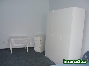 Bez kauce!! Pronájem vybaveného bytu 2+kk ve Skrétově ulici v Plzni (Jižní Předměstí)_2 149563_2.jpg