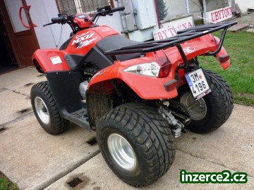 Kymco 250 červená_2 150137_2.jpg