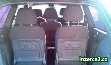 Hyundai Trajet 2,6 automat._2 152103_2.jpg