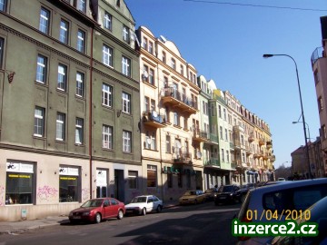 Prodej bytu 3+1 v K. Varech, ul. Vítězná_1 153083_1.jpg