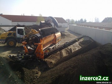 Zahradní zemina,zemina, substrát, kompost, ornice, hlína, hnuj, koňský hnuj_2 154243_2.jpg