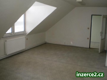 Pronájem kanceláří v Hradci Králové_2 155866_2.jpg