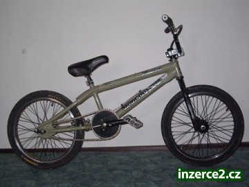 Freestyle kolo Mongoose rogue_1 156163_1.jpg