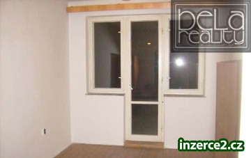 Pěkný, zděný byt 3+1 v OV s balkonem a zahrádkou_2 157072_2.jpg