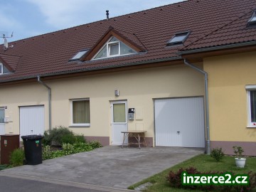 Prodej řadového domu v Dašicích u Pardubic_1 15786_1.jpg
