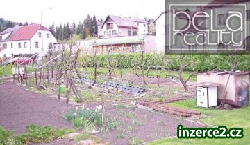 Starší RD 6+1 s garáží a zahradou v centru Úpice_2 158935_2.jpg