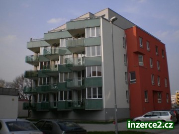 Prodej bytu 1+kk v novostavbě na Labské louce v Hradci Králové_1 159877_1.jpg