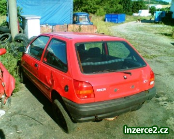FORD FIESTA NA NÁHRADNÍ DÍLY_2 1601_2.jpg