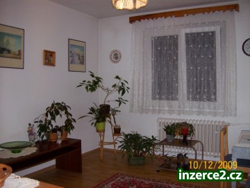Prodej bytu 2+1 s lodžií v Chodově, ul. Poděbradova_1 160388_1.jpg
