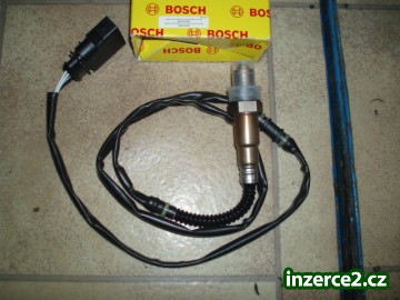Nová lambda sonda na Octavii 1,6 74kW_1 161028_1.jpg