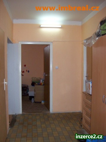 Prodej bytu 2+1, Chodov, ul. Obránců Míru_2 163679_2.jpg