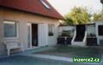 Pronajmeme hezký zrekonstruovaný 2+1 v RD s bazénem a zahradou v Mýtě okr.Rokycany_1 164427_1.jpg