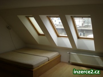 Prodej atypického bytu 2+kk, 51m2, Praha 7 - Janovského_2 167762_2.jpg