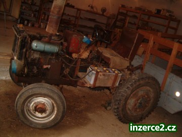 Traktor domácí výroby_1 1688_1.jpg