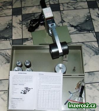 Svářečka plastových trubek 1100W + nůžky_2 170561_2.jpg
