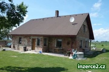 Prodej domu na krásném místě u Dobrušky_1 170814_1.jpg