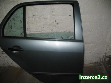 Pravé pravé zadní dveře na Škoda Octavia I combi_1 171895_1.jpg