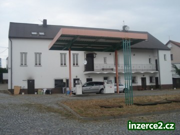 Komeční areál s čerpací stanicí_1 172341_1.jpg