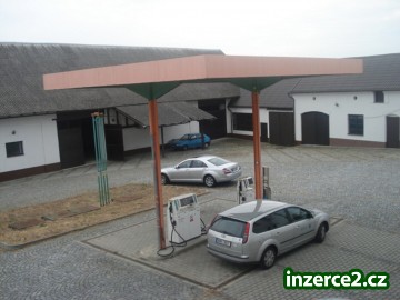 Komeční areál s čerpací stanicí_2 172341_2.jpg