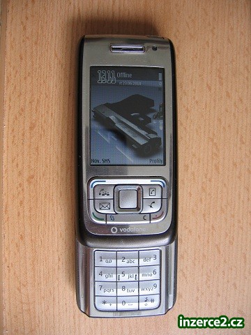 Nokia E65 + 1 GB SD karta_1 172705_1.jpg