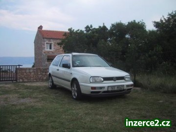 VW GOLF 1.9D_1 176942_1.jpg