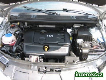 Škoda Roomster 1.4 TDI Comfort combi,_2 178414_2.jpg