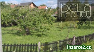 Pěkný, stavební pozemek v klidné části Býště_1 180338_1.jpg