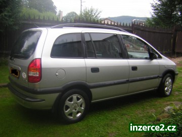 Opel Zafira 1,8 16V_2 181495_2.jpg
