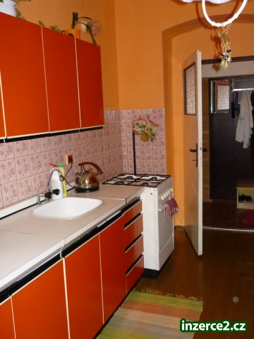Pronájem krásného bytu 1+1 na Slovanech, Božkovského ul., Plzeň_1 181516_1.jpg