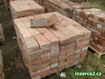 Staré cihle_1 182099_1.jpg