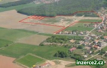Prodej bungalovů s pozemky ve Vysoké nad Labem u Hradce Králové_2 182871_2.jpg