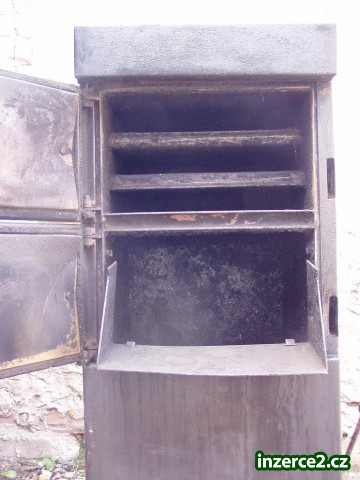 prodám kotel na tuhá paliva_2 183444_2.jpg