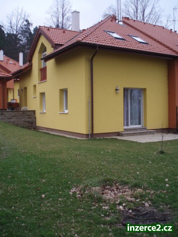 Pronájem velmi pěkného bytu 2+kk v Dobré Vodě u Č. Budějovic_2 183577_2.jpg