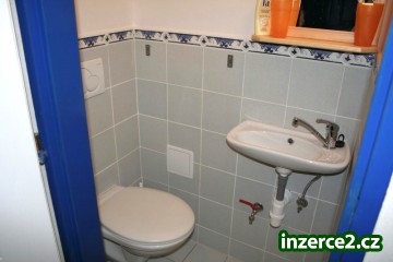 Praha 3 garsonka rekonstruovaná, zařízená, krátkodobý pronájem_2 184866_2.jpg
