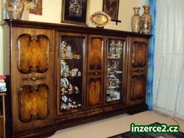 Starožitný nábytek - Prodej stříbrníku – sekretáře_1 188744_1.jpg