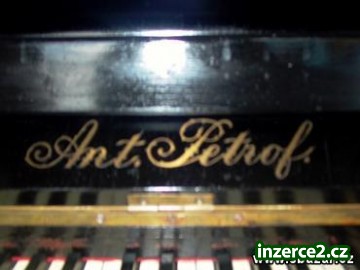 Prodám pianino Petrof, doprava po Praze zdarma, za priplatek do patra.._2 188982_2.jpg