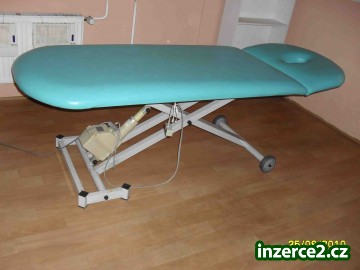 Prodám - PROFI elektrické masážní lehátko +masážní opěrku - Zlín_1 189406_1.jpg
