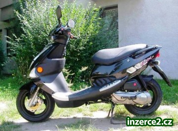 Prodáme skútr T-Rex 50:_1 1895_1.jpg