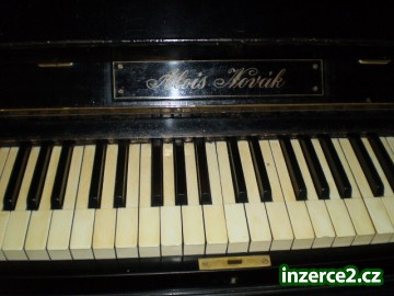 Pianino_2 190357_2.jpg
