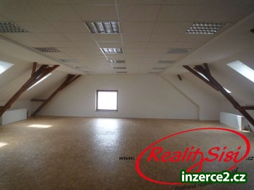 Nabízíme pronájem nebytových prostor v Kutné Hoře_1 190392_1.jpg
