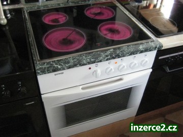 Sporák vestavný - Sklokeramická deska s troubou GORENJE_1 191113_1.jpg