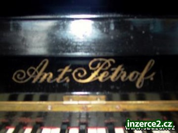 Prodam pianino PETROF -doprava po Praze Zdarma. za priplatek za patro 250kc._2 191249_2.jpg