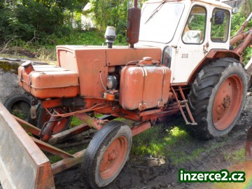 Traktorbagr Bělorus_1 191680_1.jpg