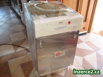 Myčka nádobí vestavná BOSCH Silence comfort_1 192248_1.jpg
