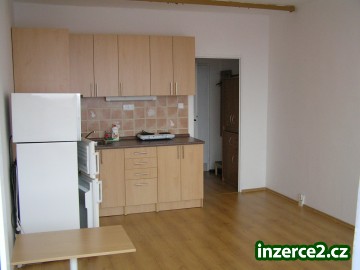 Pronájem garsoniery s nádherným výhledem_1 193332_1.jpg