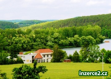 Prodám hotel zrůbek u slapské zdrže_1 193628_1.jpg