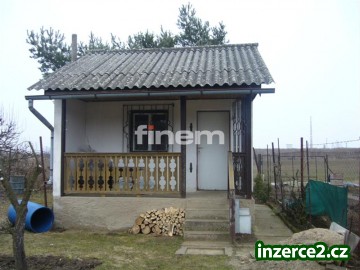 Zahrada v osobním vlastnictví, 548m2 se zděnou chatkou v Kralupech_2 193948_2.jpg