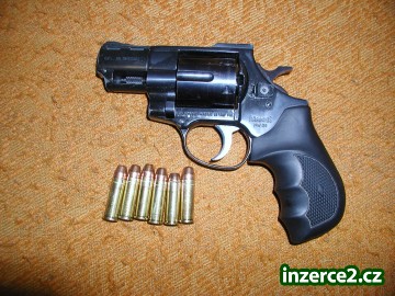 Prodám revolver_1 195540_1.jpg
