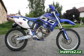 YAMAHA WR 400F_2 19579_2.jpg